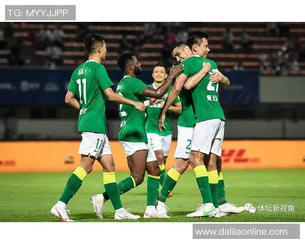 深圳排球队在全国锦标赛中以82分稳居积分榜首位